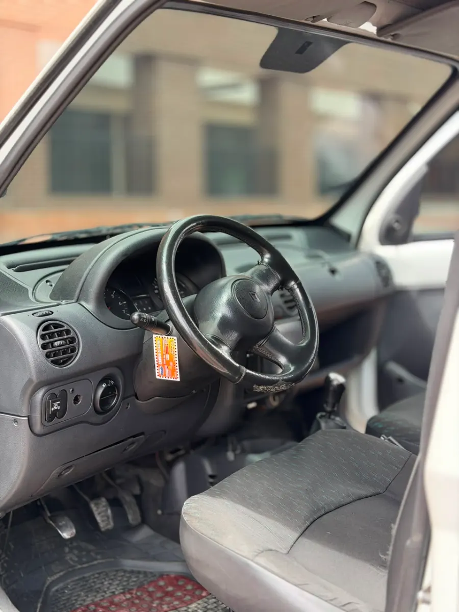 Renault  KANGOO 2015