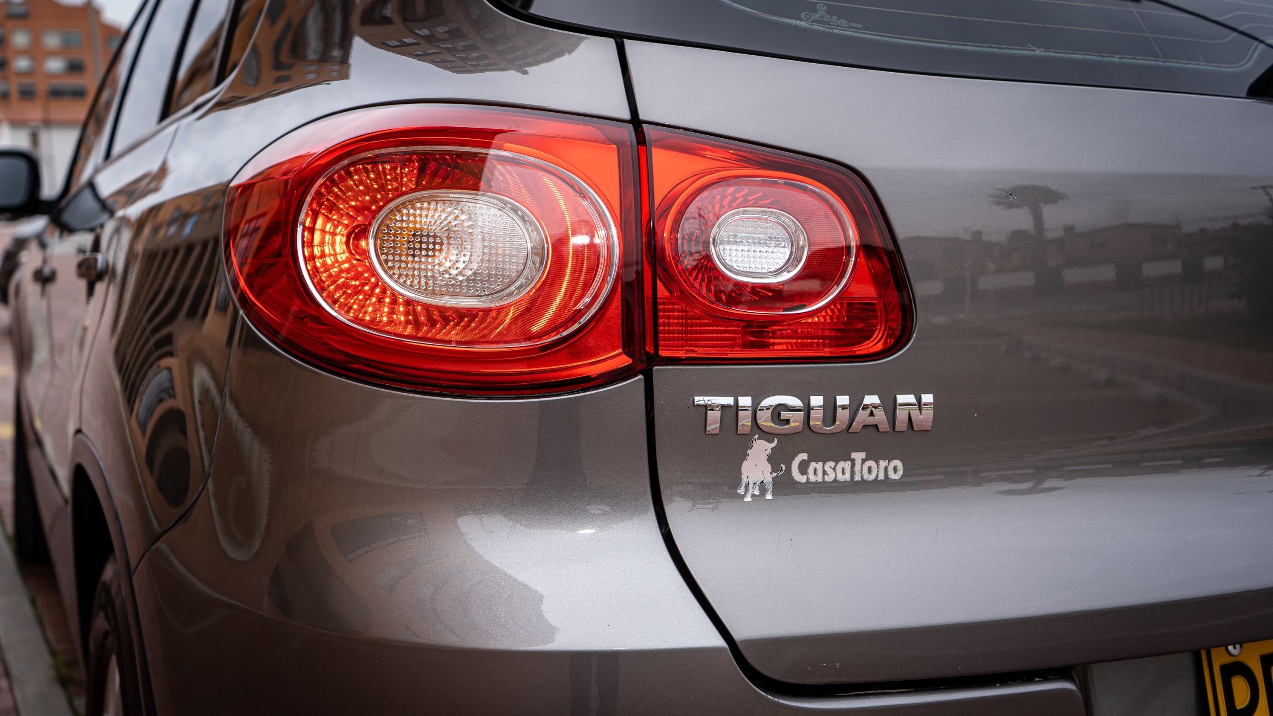 Volkswagen Tiguan  2011
