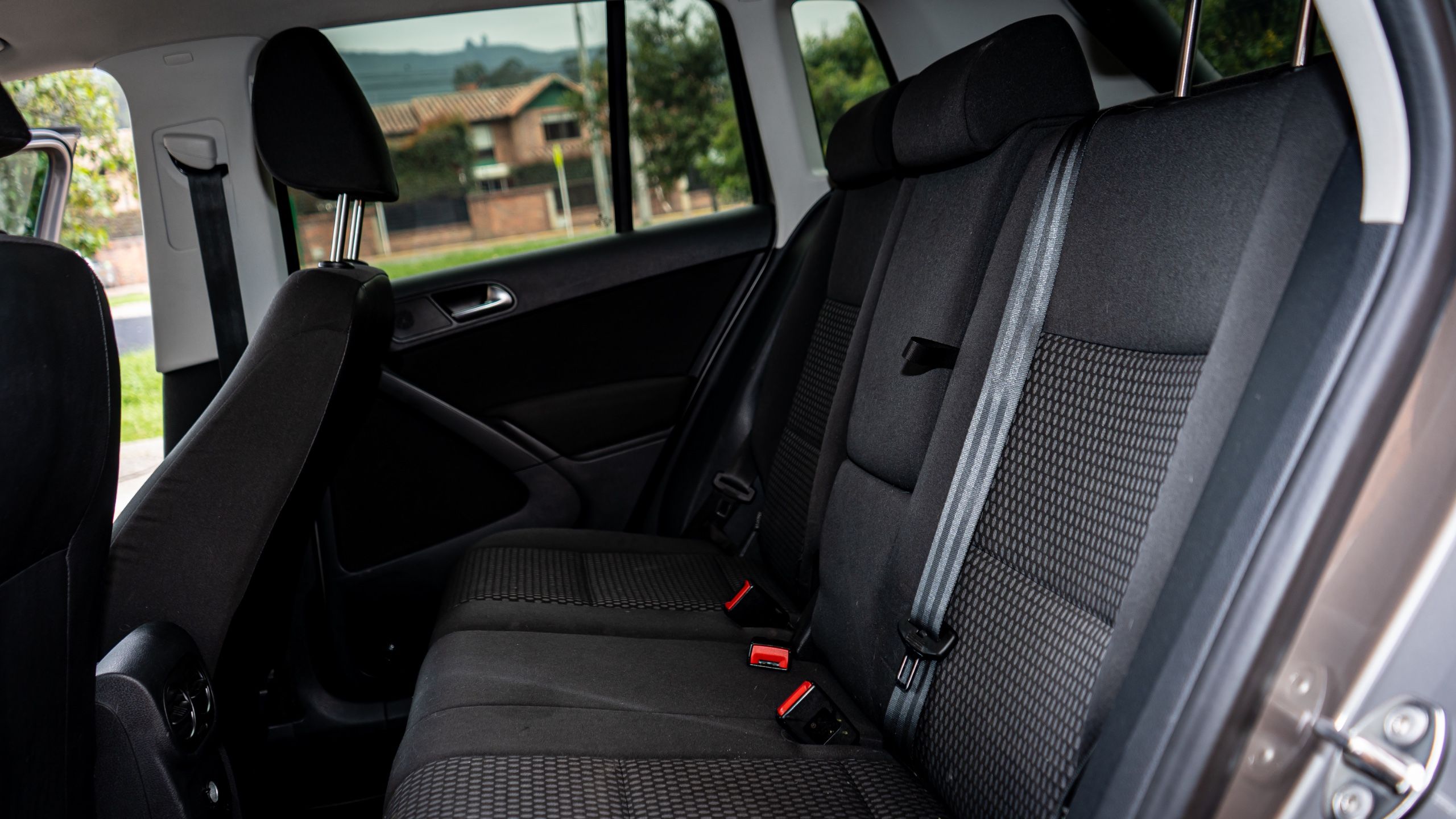 Volkswagen Tiguan  2011