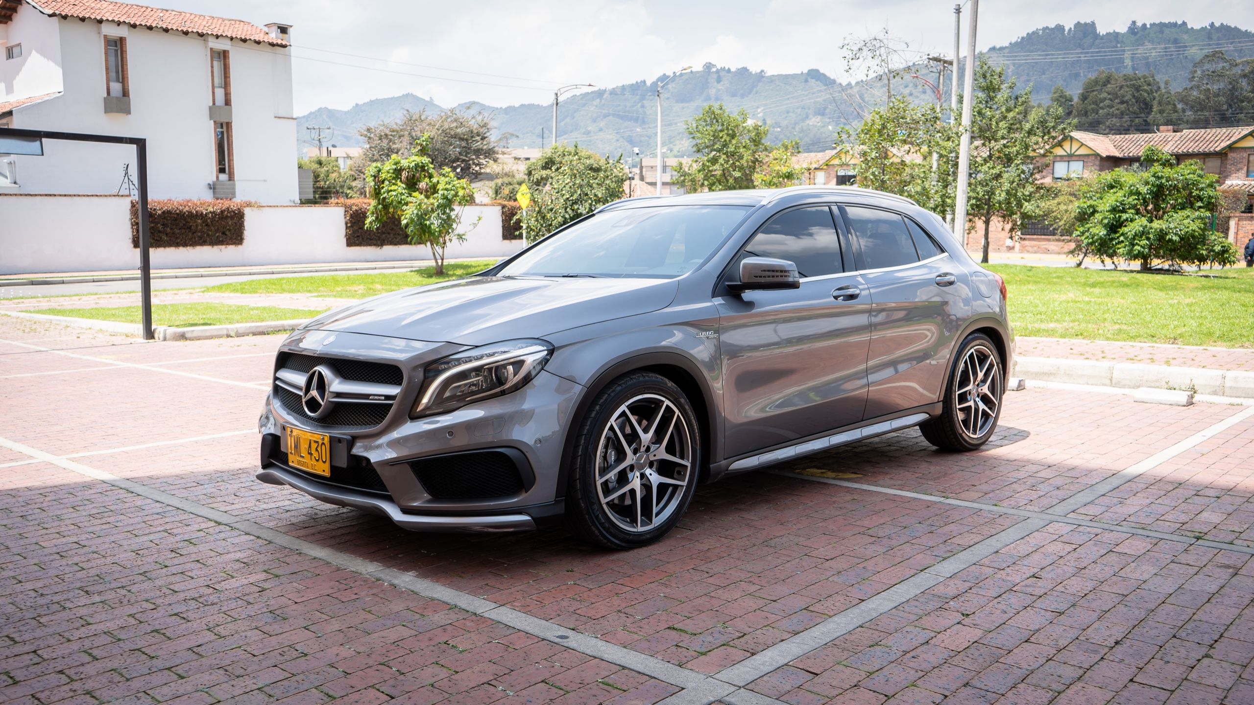 Mercedes Benz Gla 45 AMG 2016