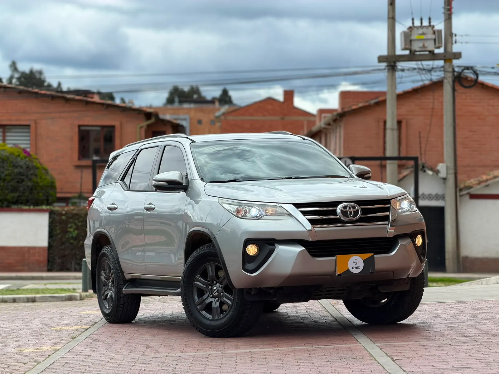 Toyota FORTUNER 2.7 4X2 2017