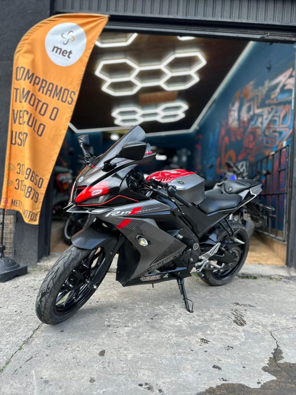 Yamaha R15 2023
