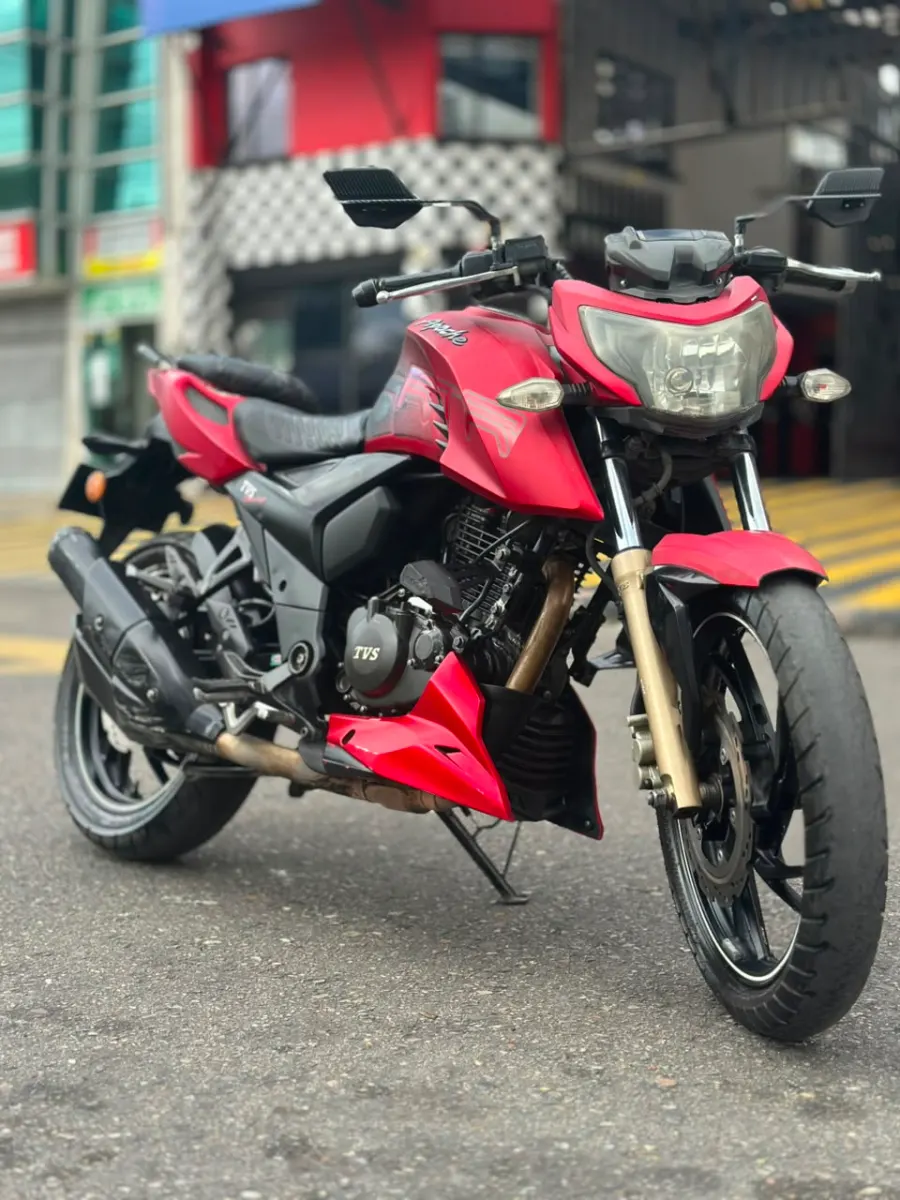 2018 TVS Apache RTR 200 4V Usada | Bogotá — imagen 3