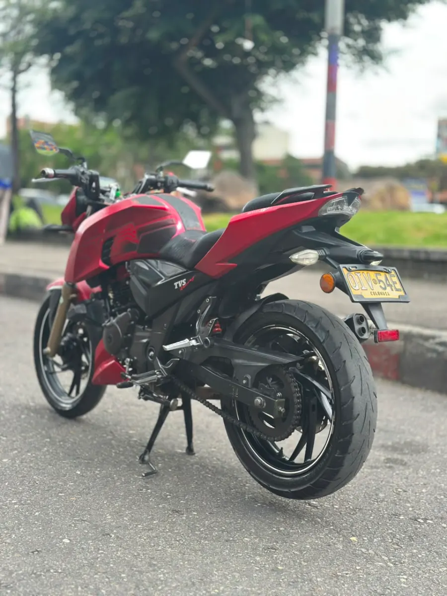 2018 TVS Apache RTR 200 4V Usada | Bogotá — imagen 2