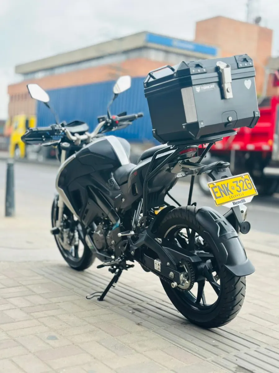 Benelli 180S 2023