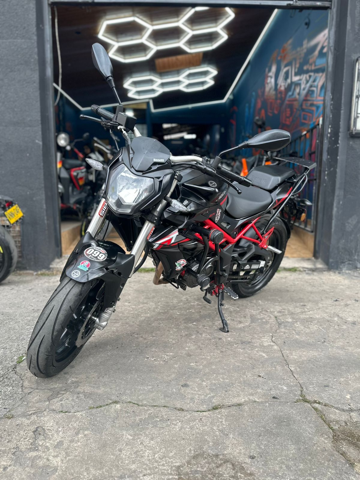 Benelli TNT 2022