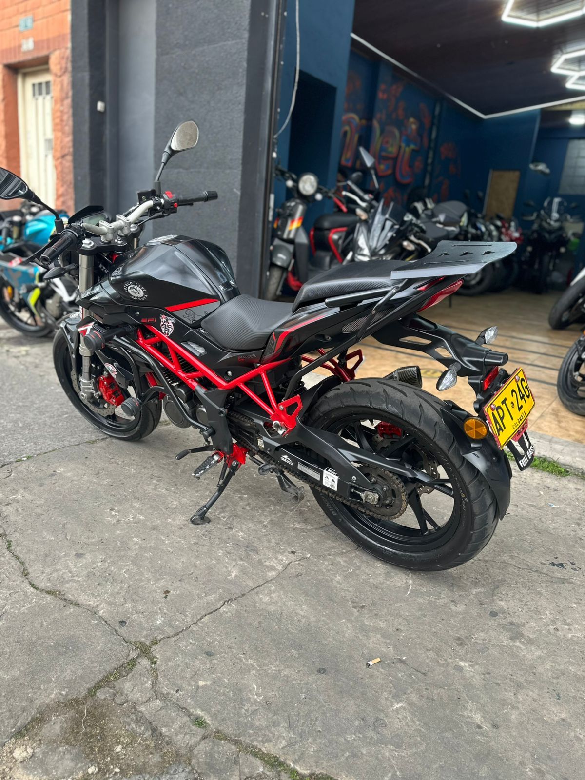 Benelli TNT 2022