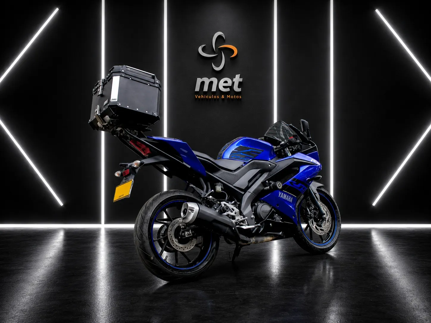 Yamaha R15 2023
