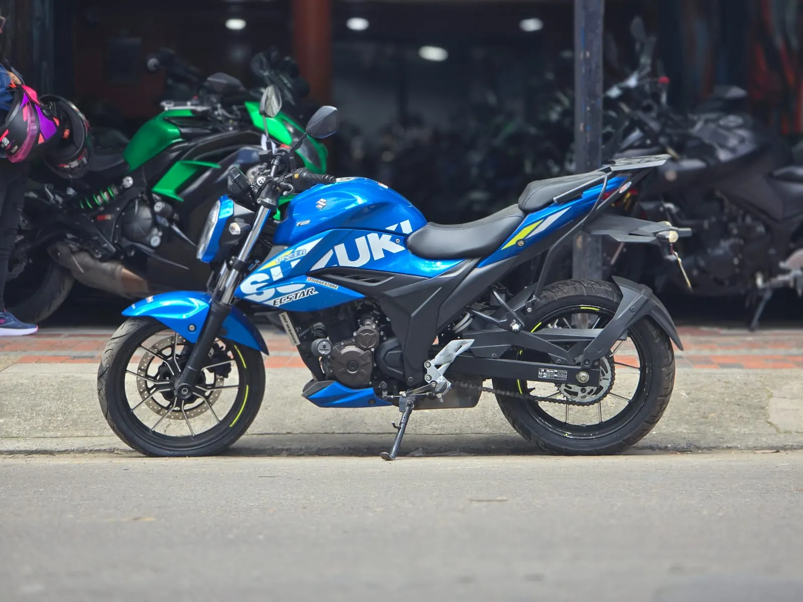 2023 Suzuki Gixxer 250 Usada | Chia — imagen 4