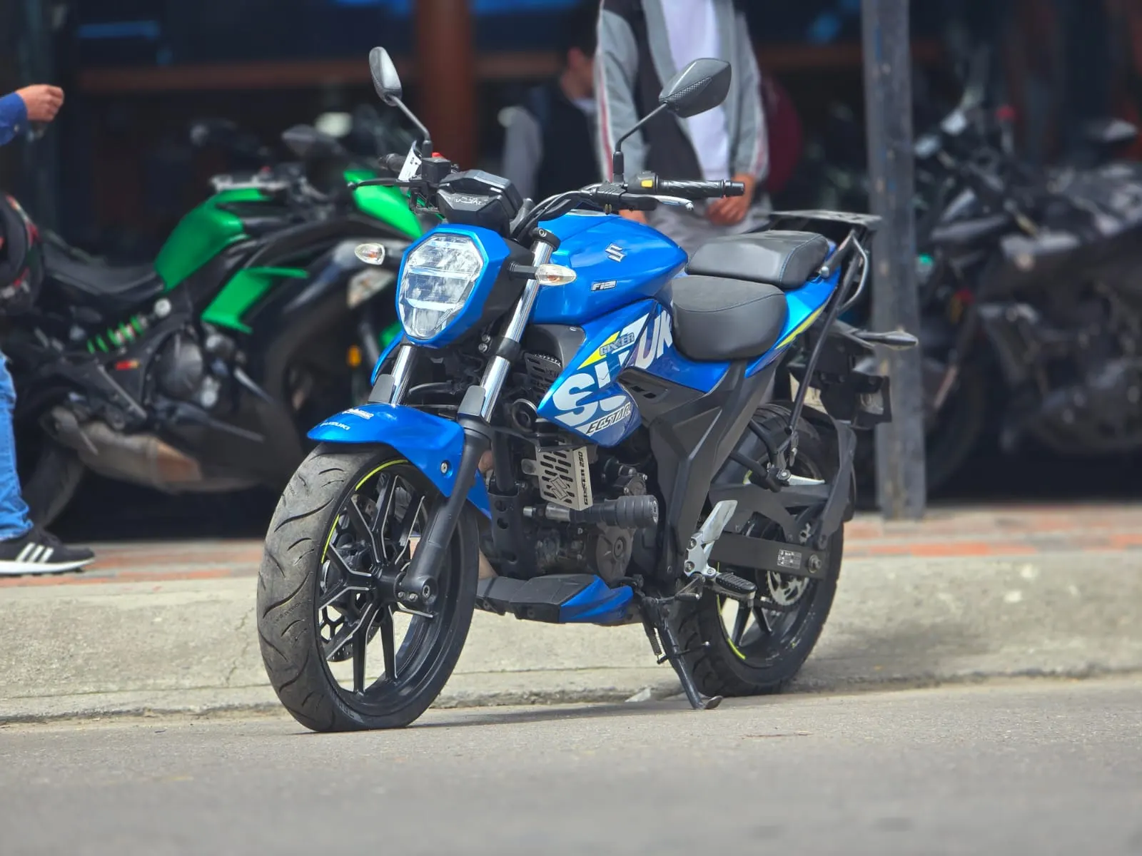 2023 Suzuki Gixxer 250 Usada | Chia — imagen 3