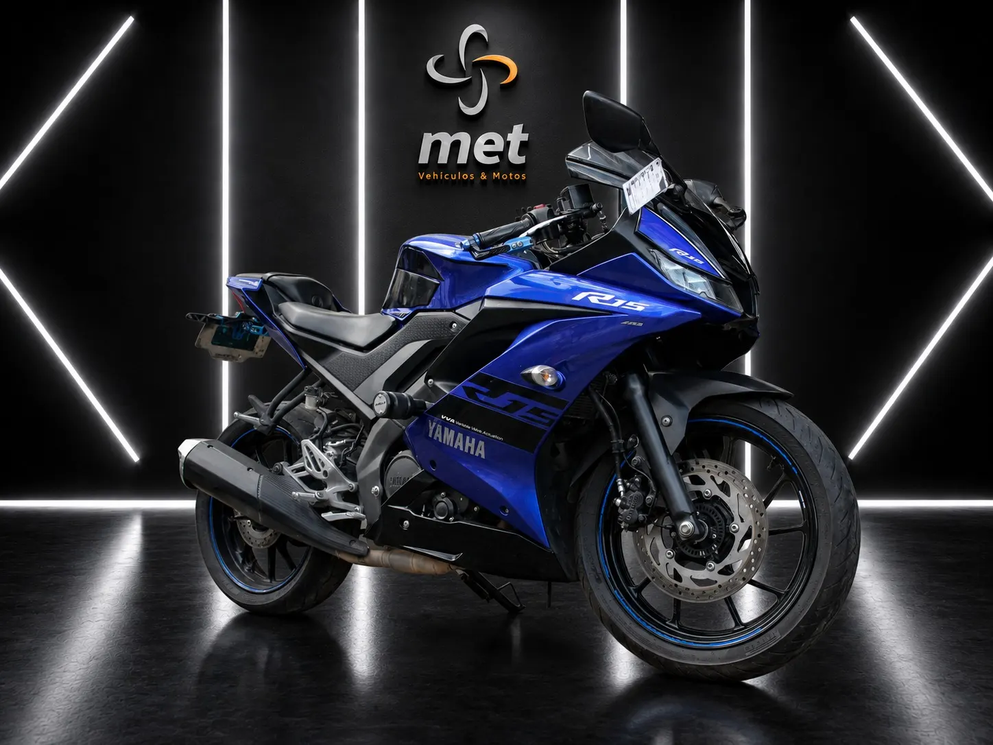 Yamaha R15 2021