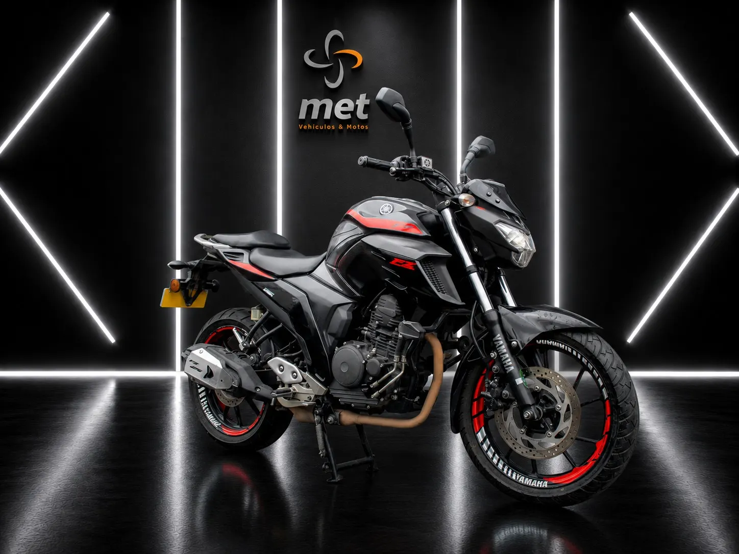 Yamaha FZ 250 2021