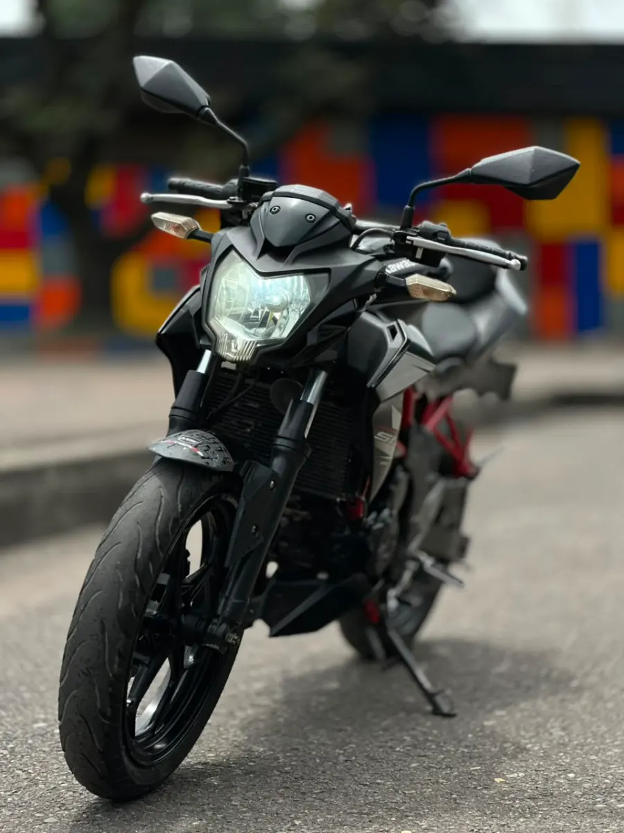 Kawasaki  Z250 SL 2015