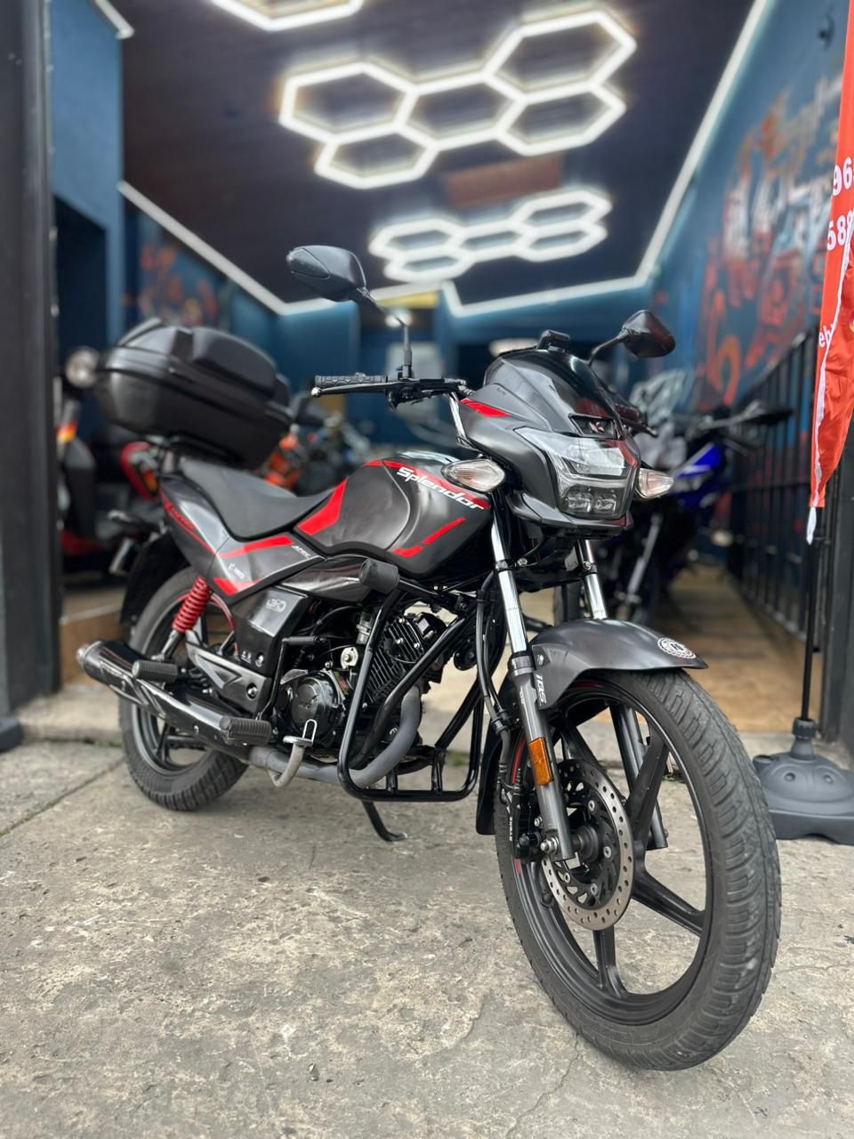 Hero Splendor 2023