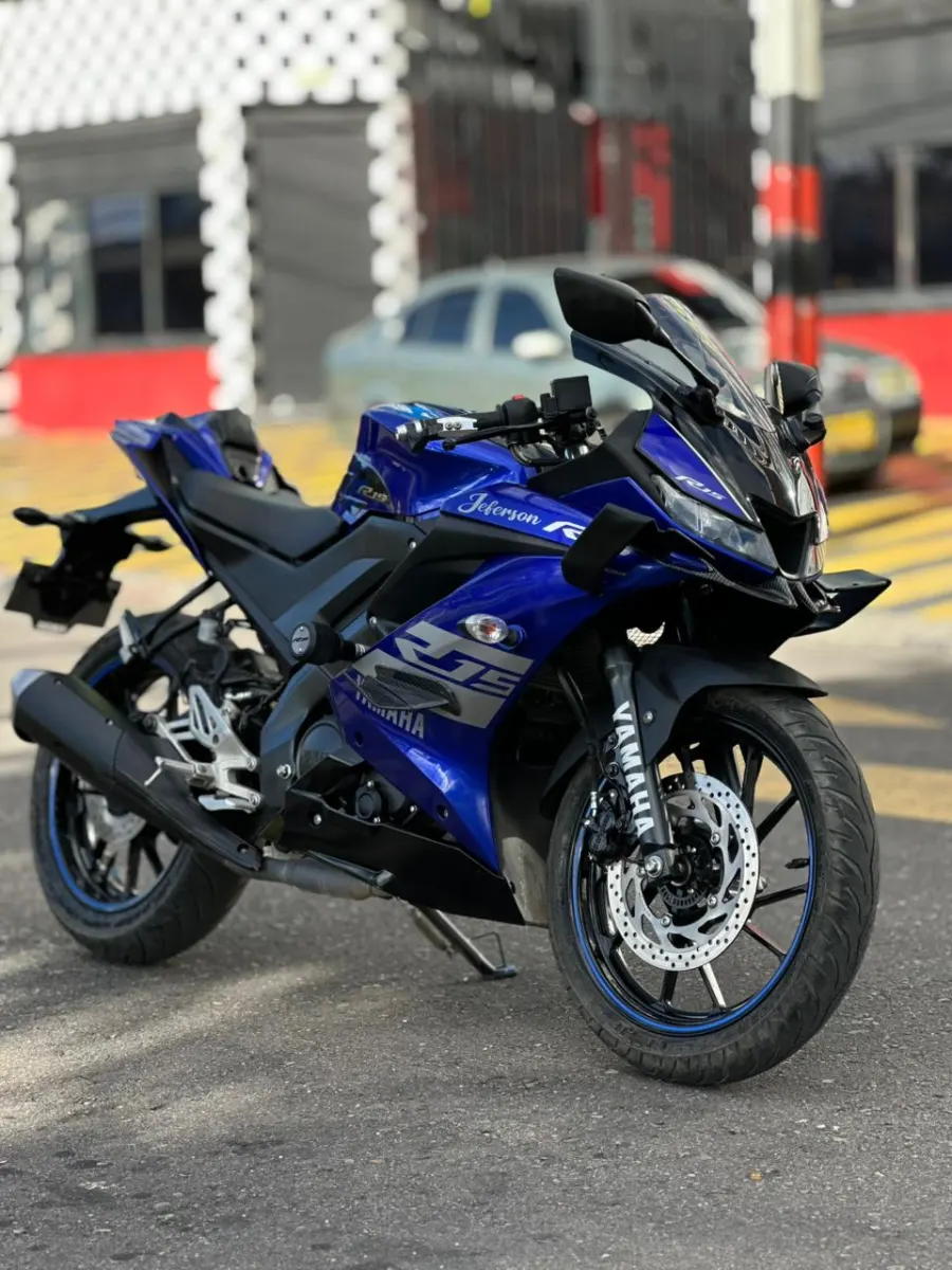 Yamaha R15 2023