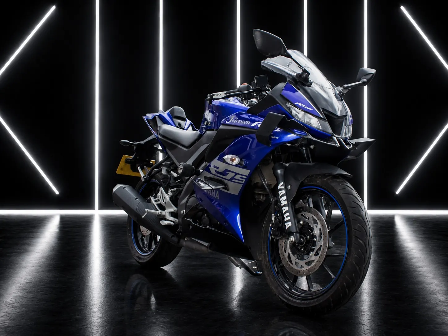 Yamaha R15 2023