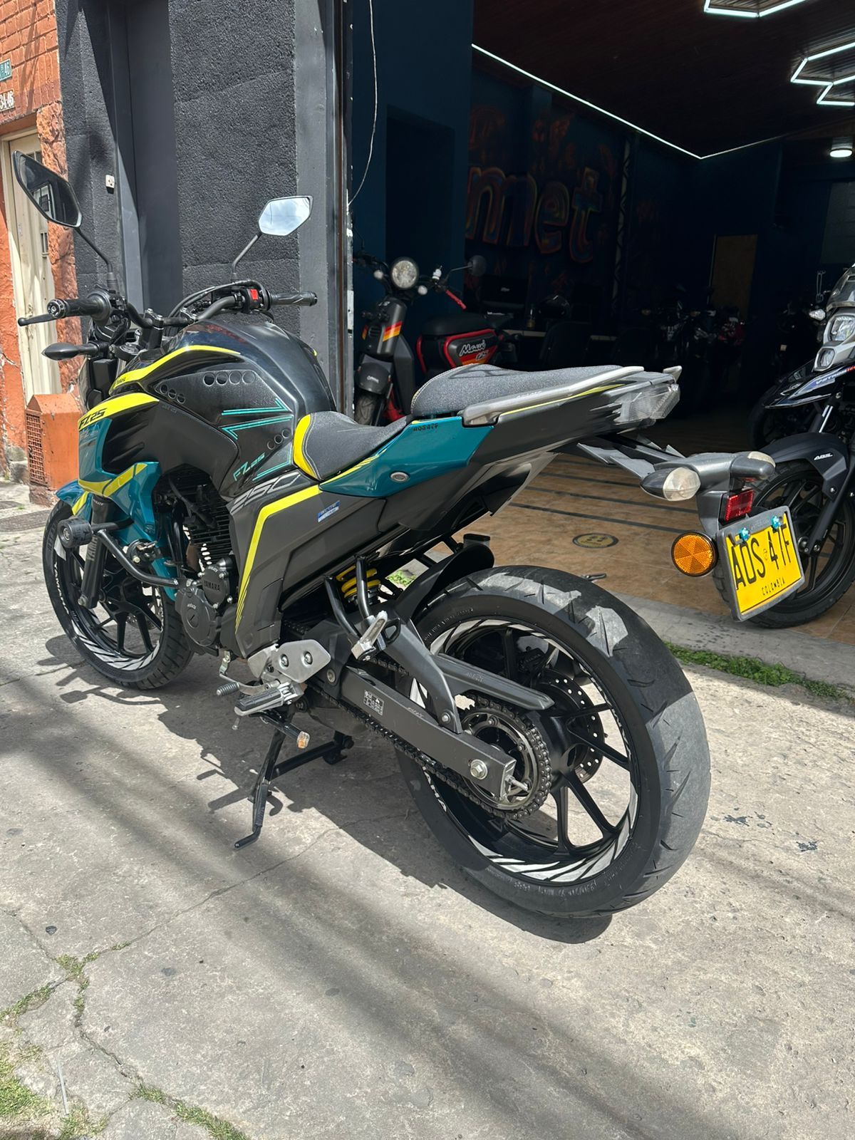 Yamaha FZN 150A FZ15 2021