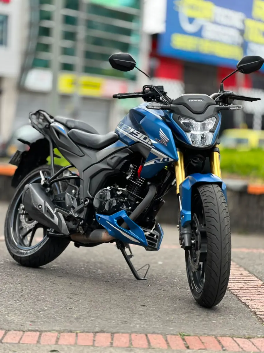 2025 Honda CB 190R Usada | Bogotá — imagen 3