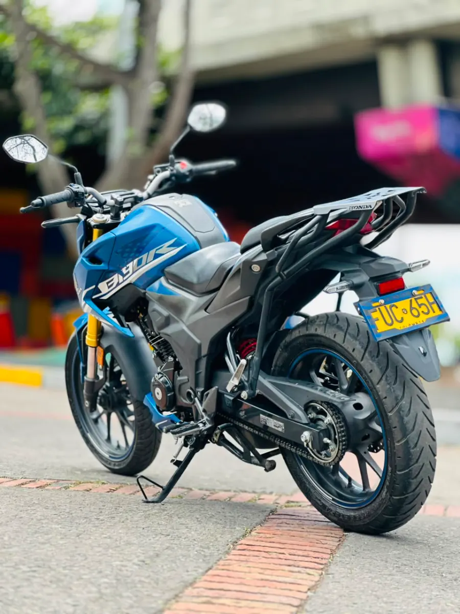 2025 Honda CB 190R Usada | Bogotá — imagen 2