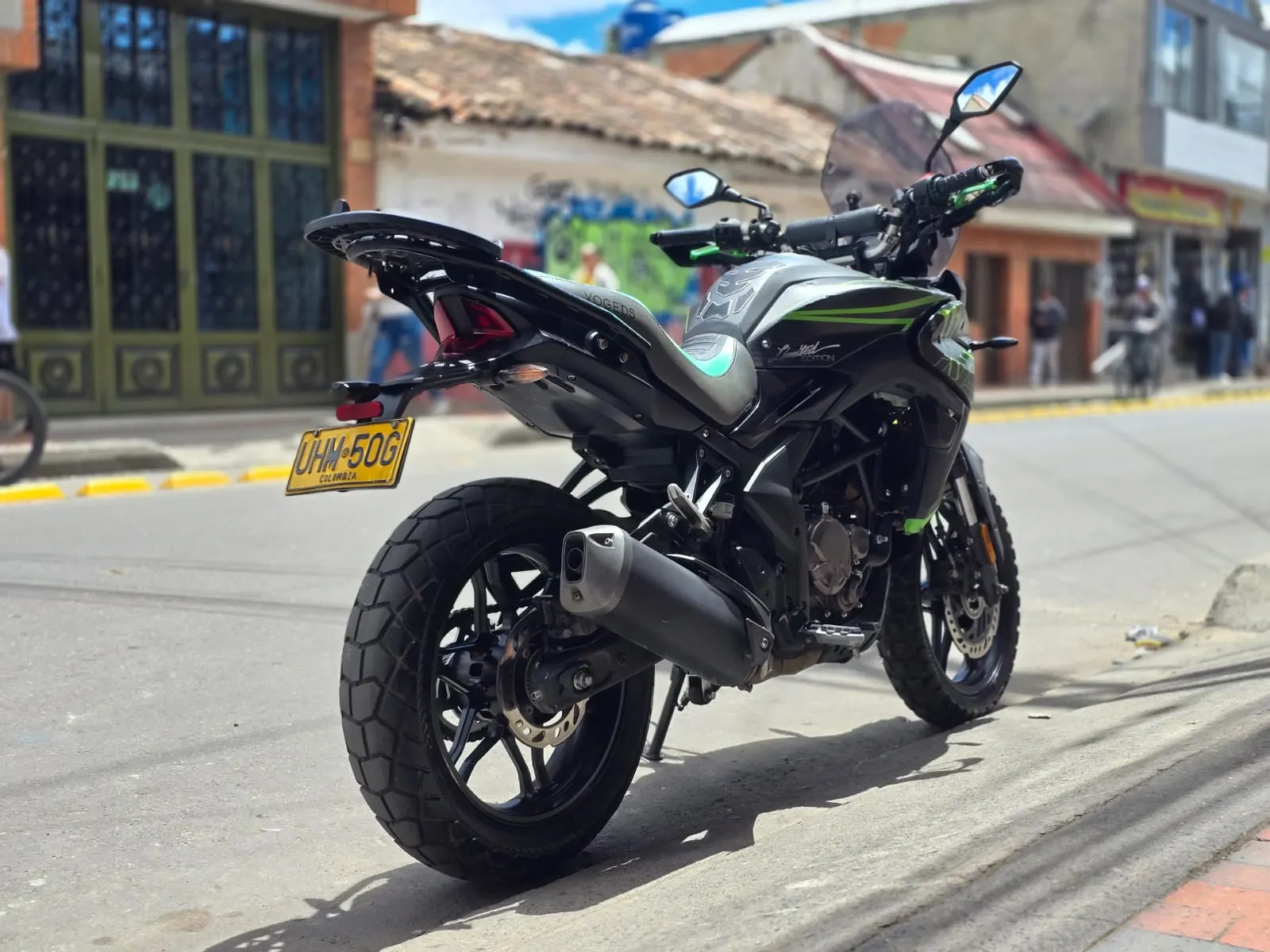 2024 AKT AK 300 DS6 Usada |Chia — imagen 5