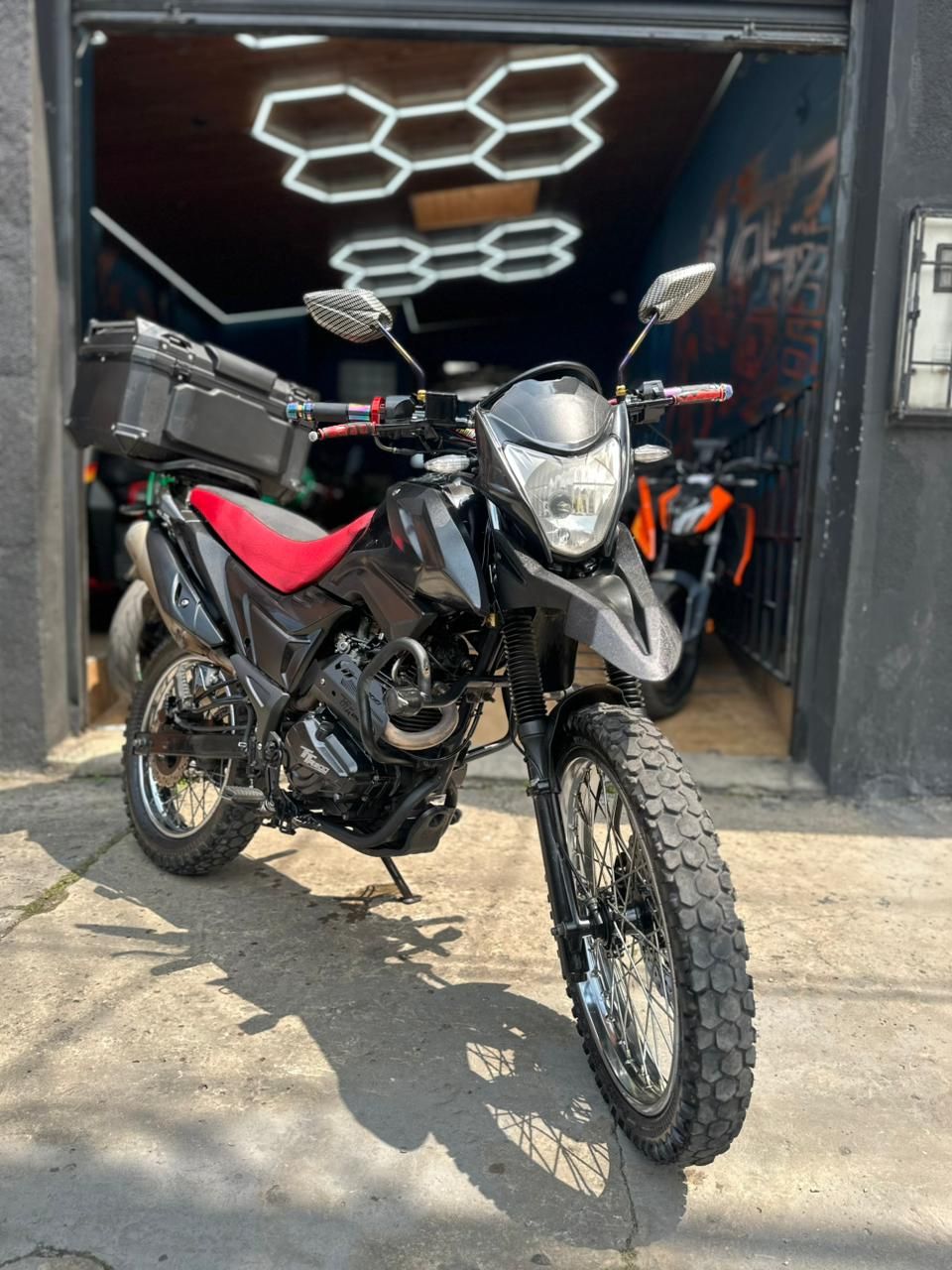 AKT AK 200 TTR  2023