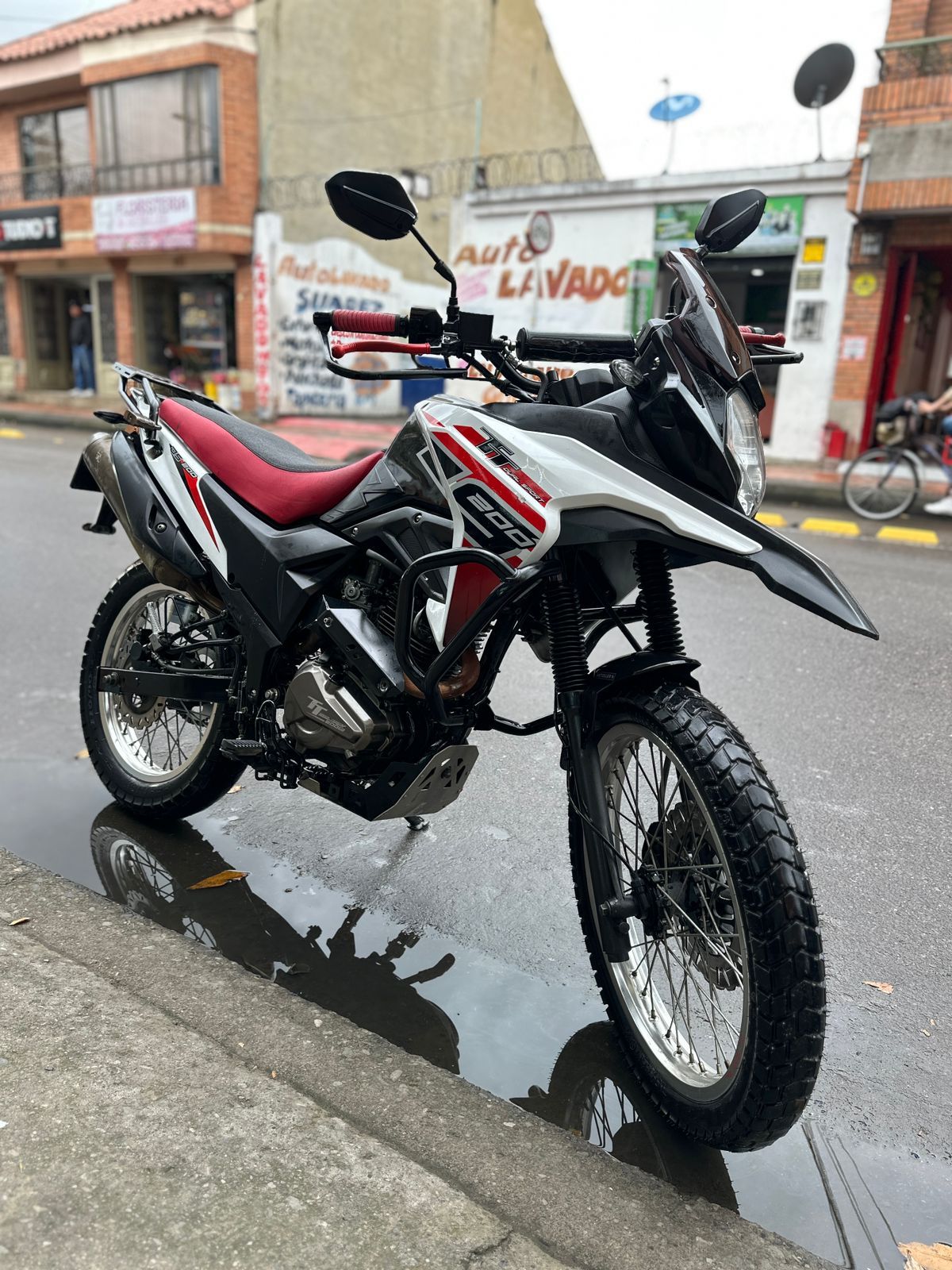 AKT AK 200DS EIII 2022
