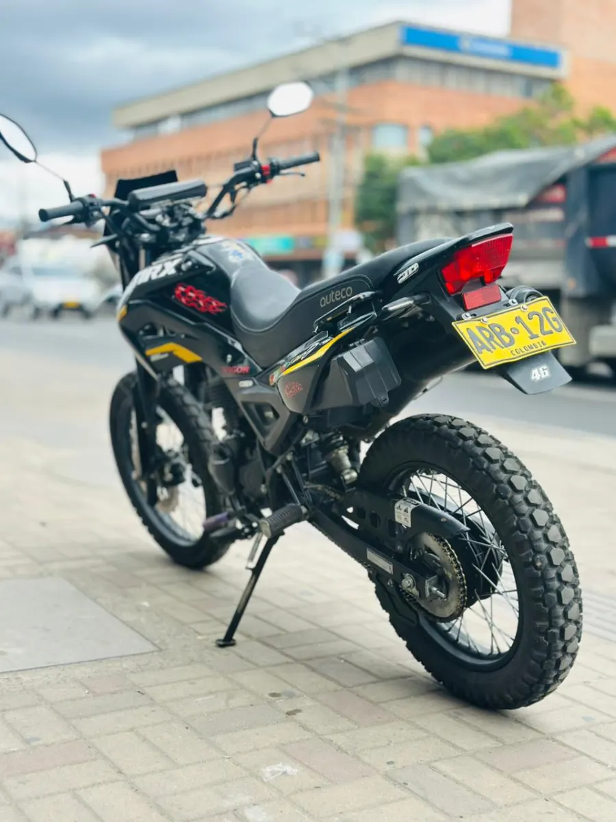 Victory MRX125 2022