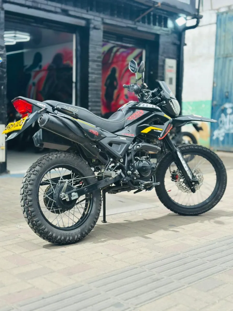 Victory MRX125 2022
