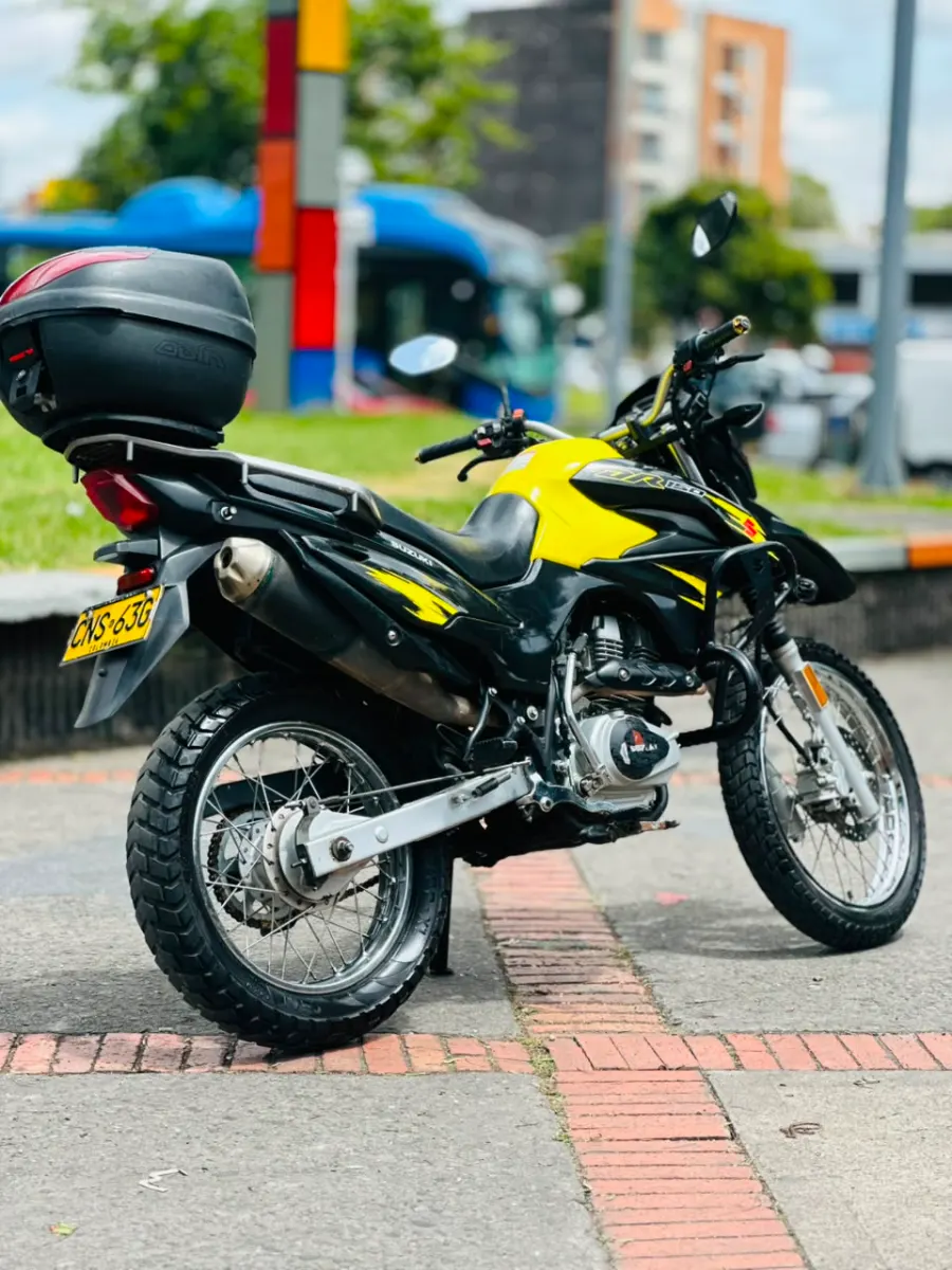 Suzuki Dr 150 2022