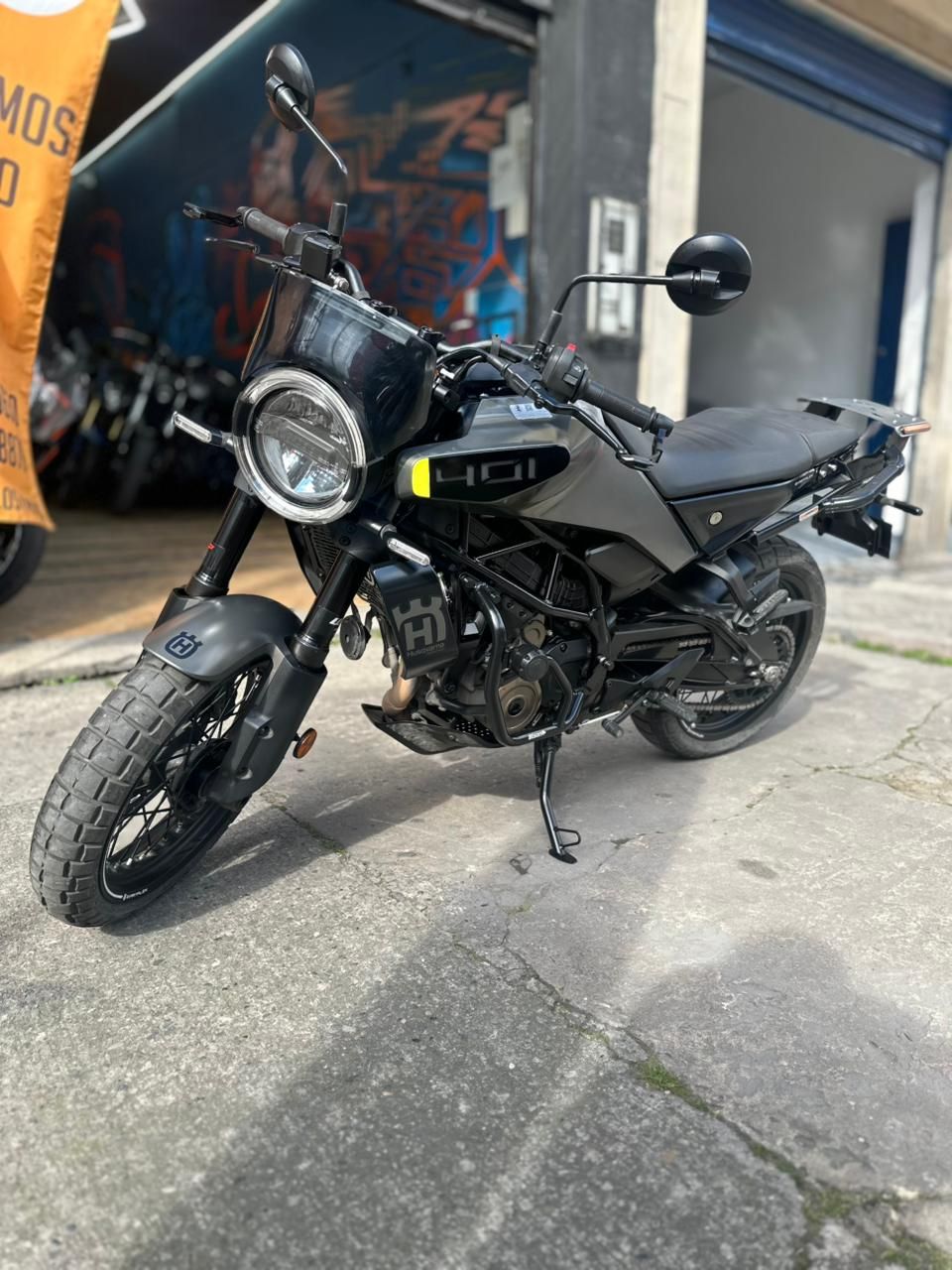 Husqvarna Svarpilen 2024