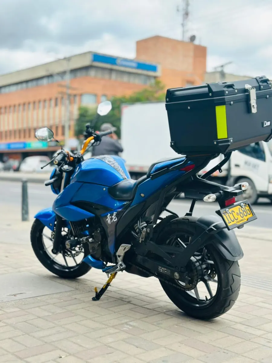 Suzuki Gixxer 250 2023