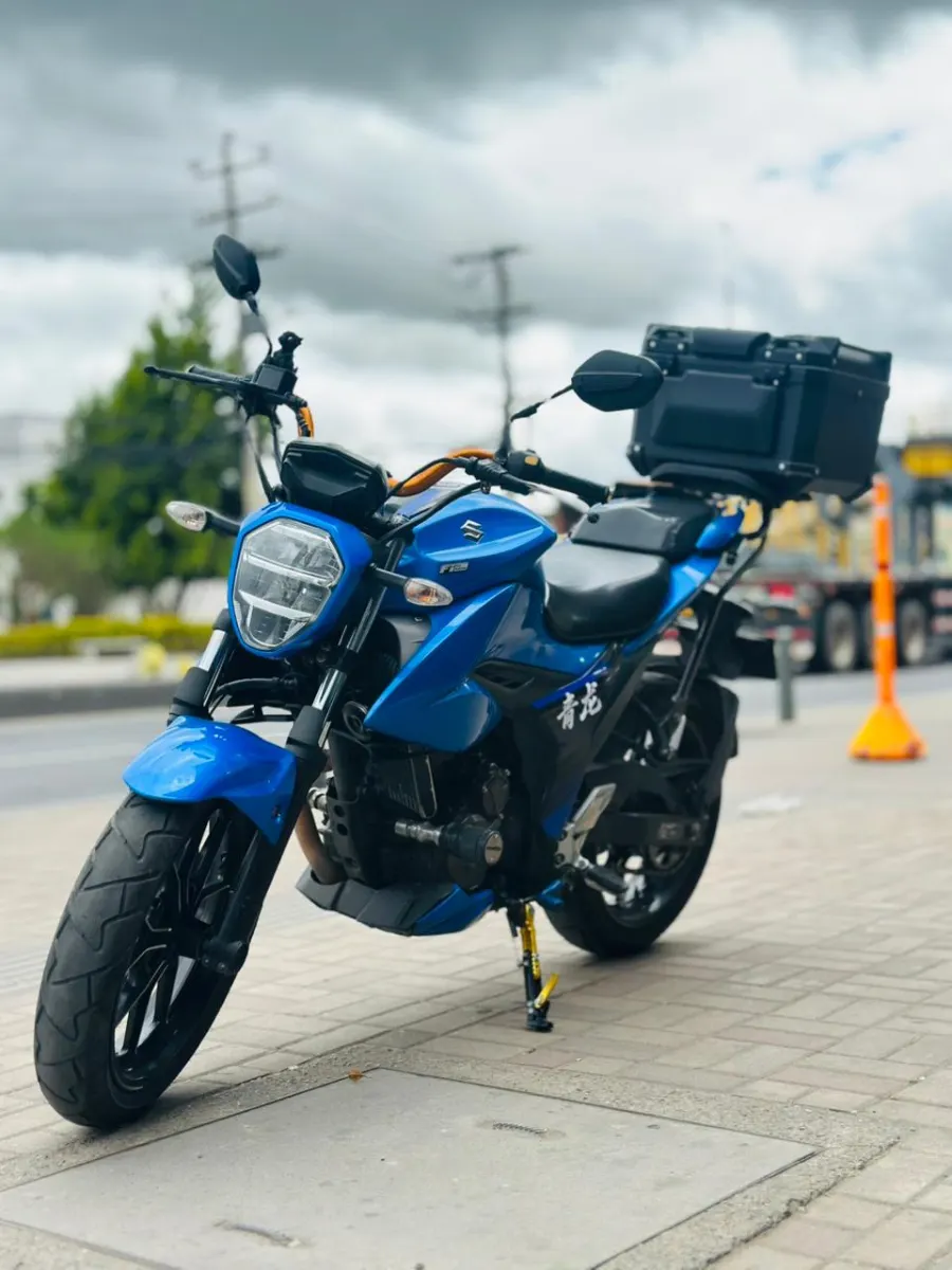 Suzuki Gixxer 250 2023