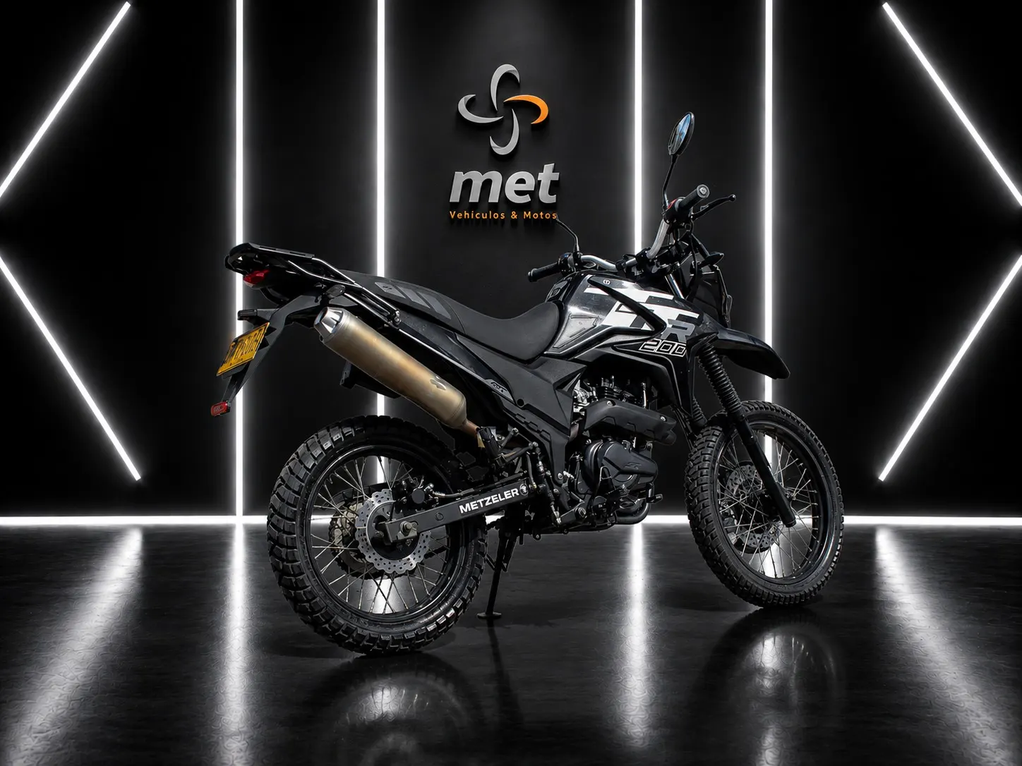 AKT AK 200 TTR EIII 2026