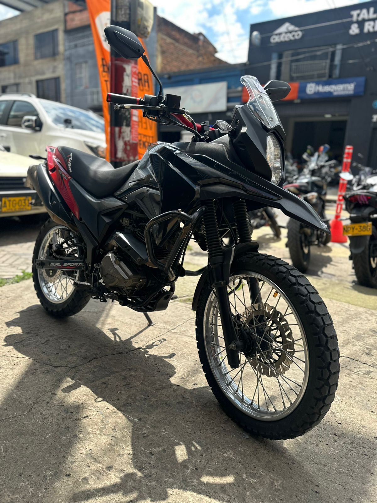 2023 AKT AK 200DS EIII Usada | Bogotá — imagen 3