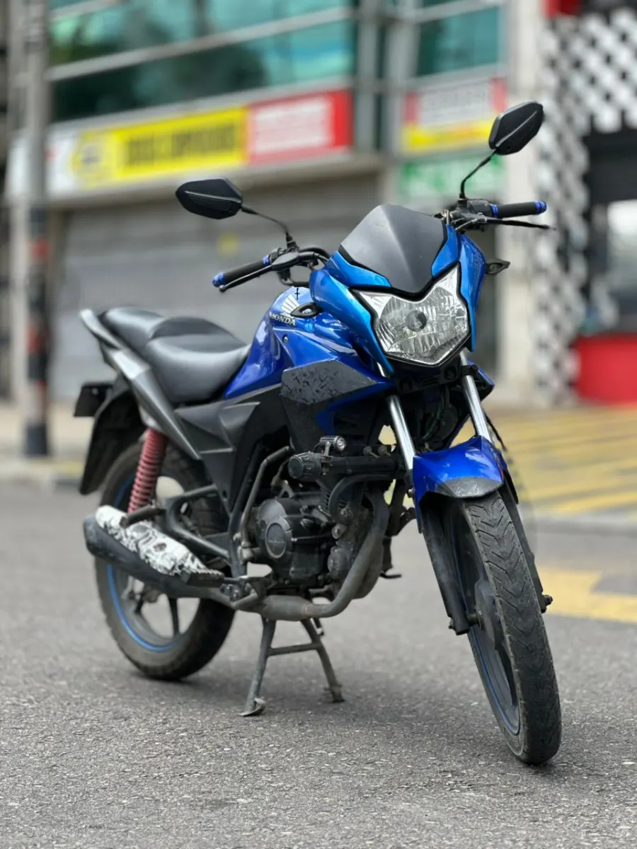 Honda CB 2012