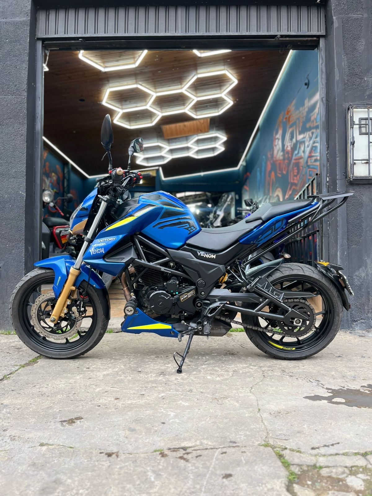 Victory Venom 250 2023
