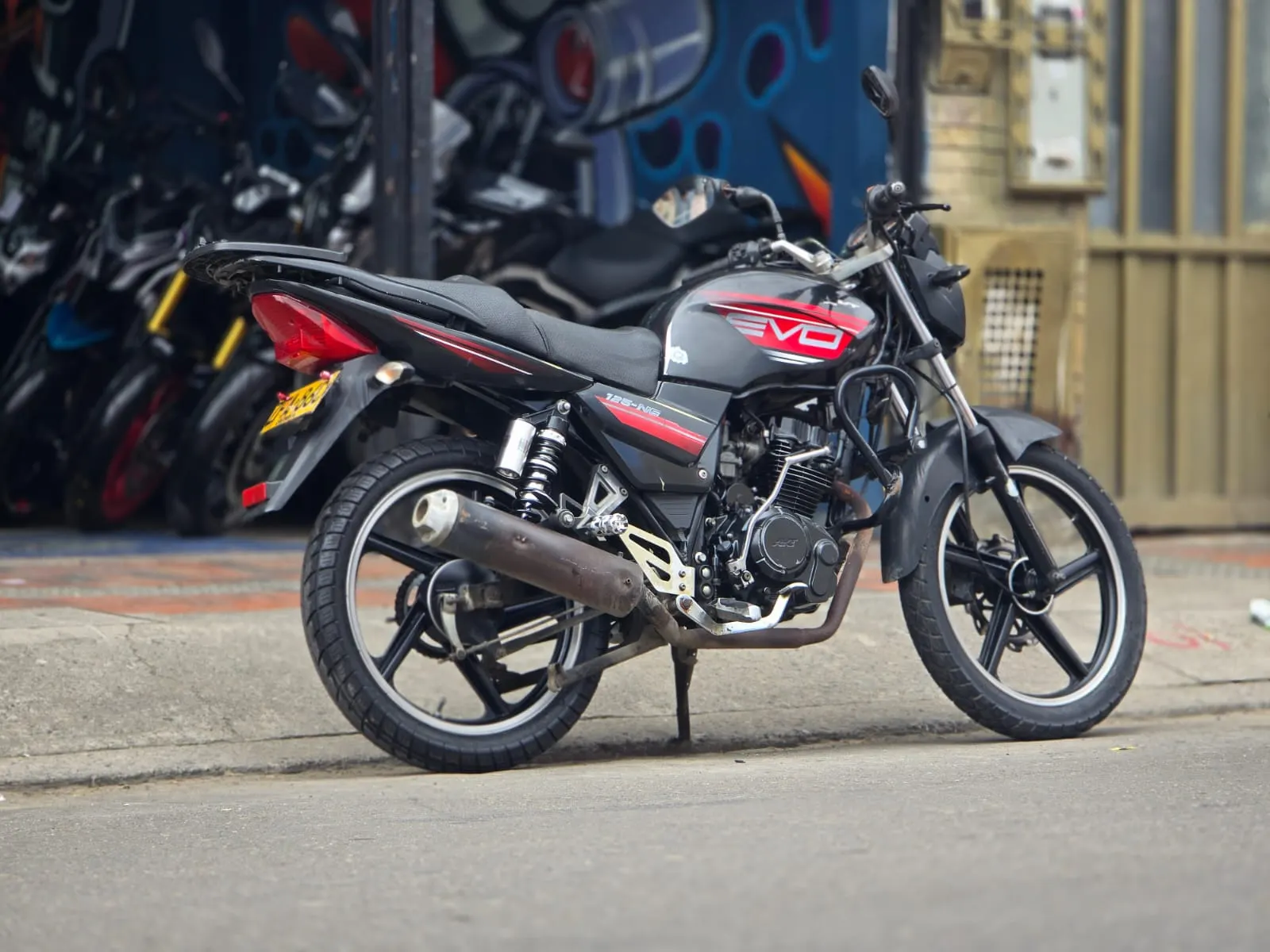 AKT AK 125 NE 2013