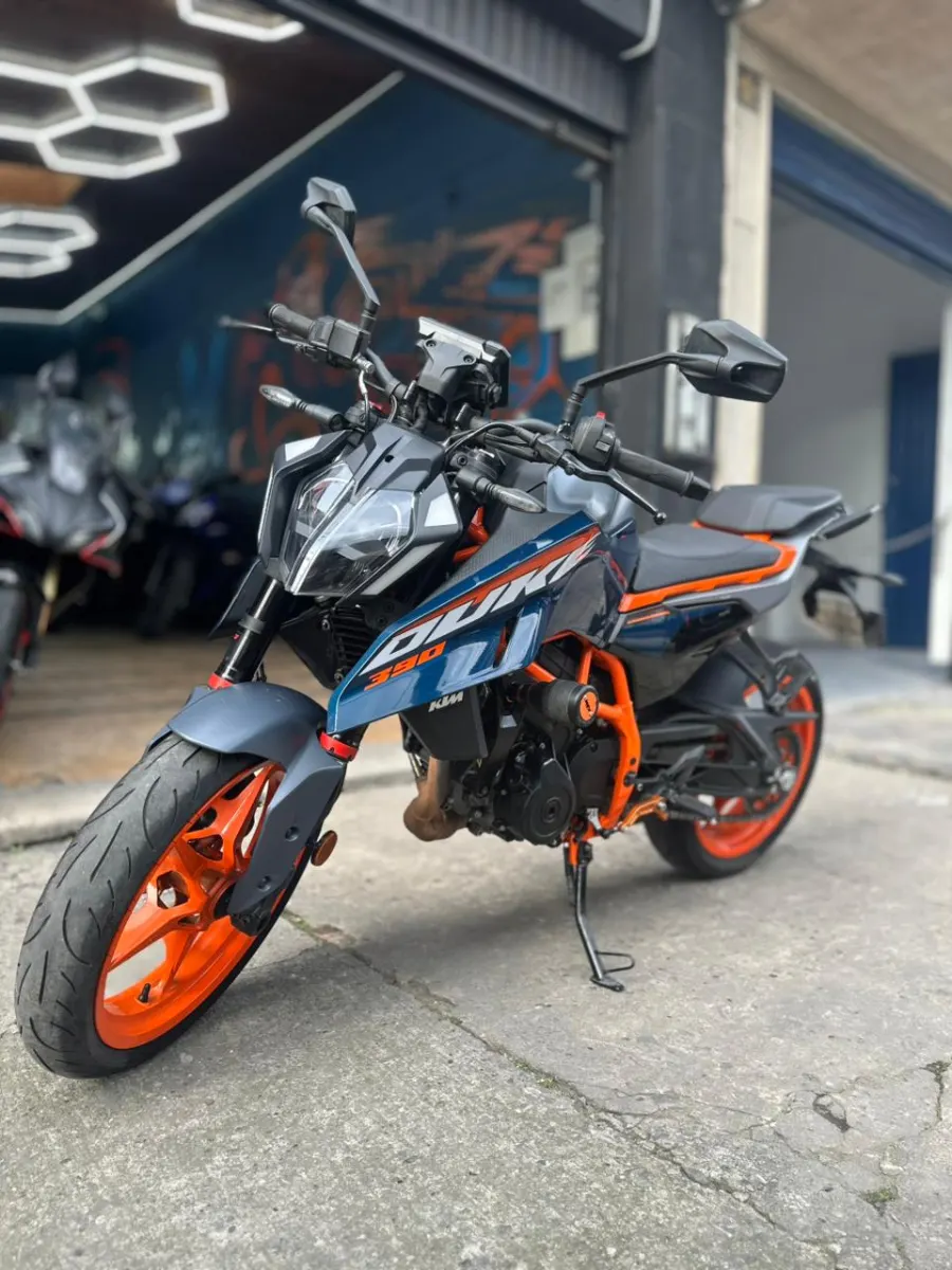 KTM Duke 390 2024