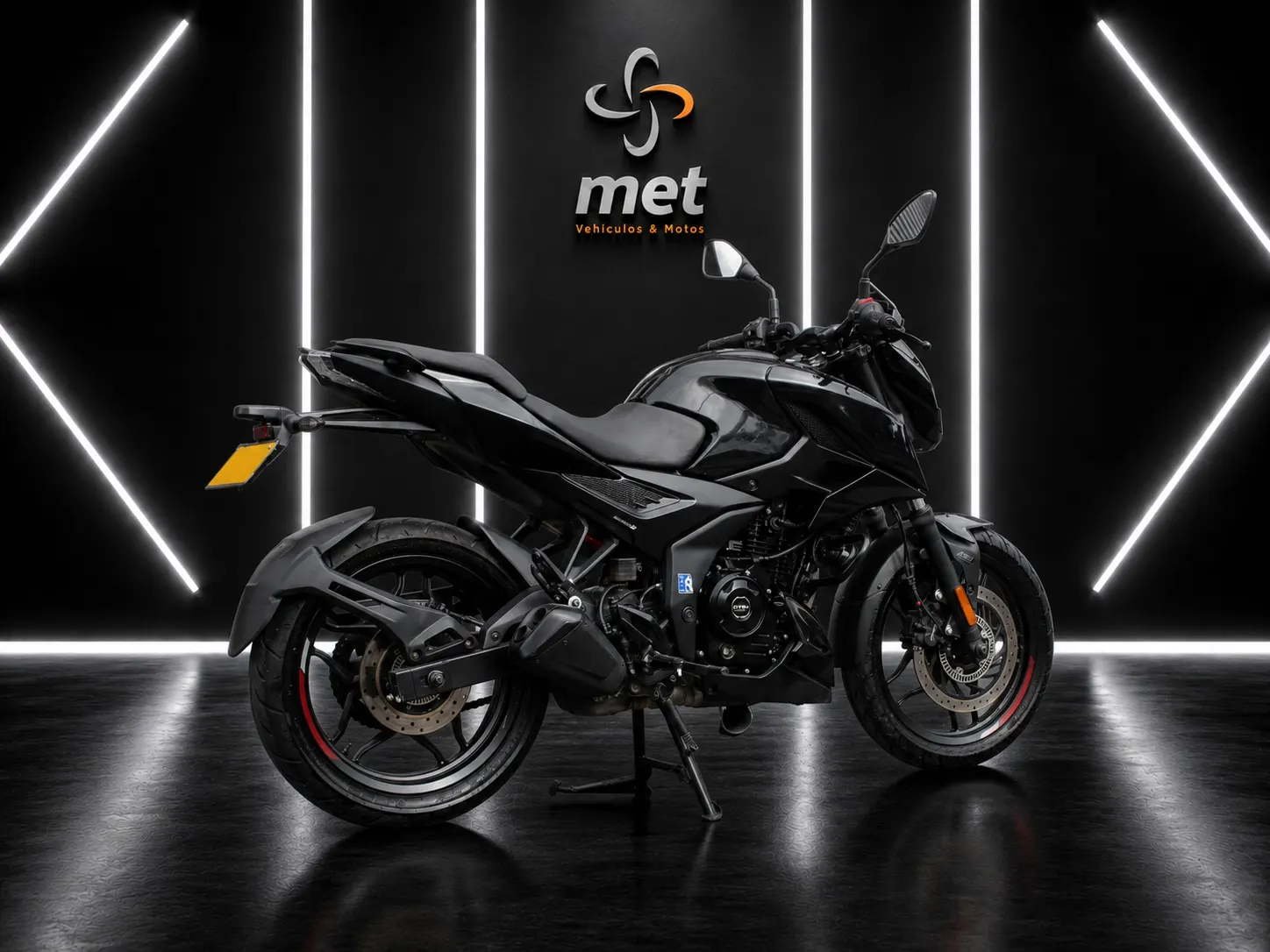 2025 BAJAJ N160 Usada | Bogotá — imagen 2
