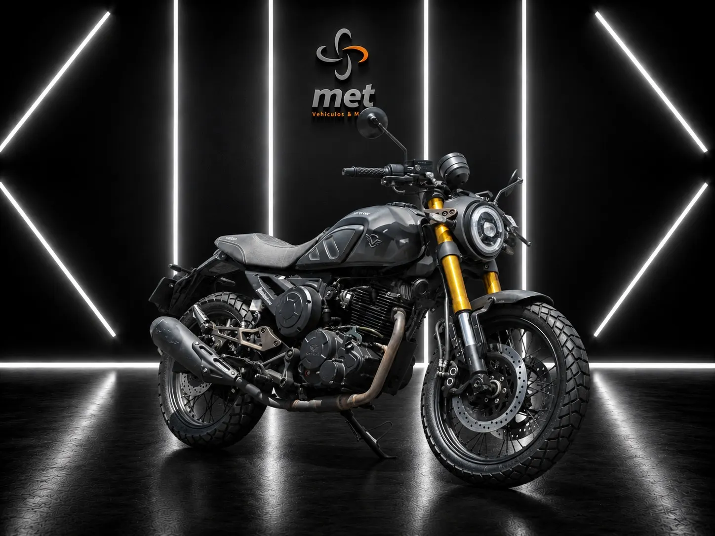 Victory Bomber 250 2023