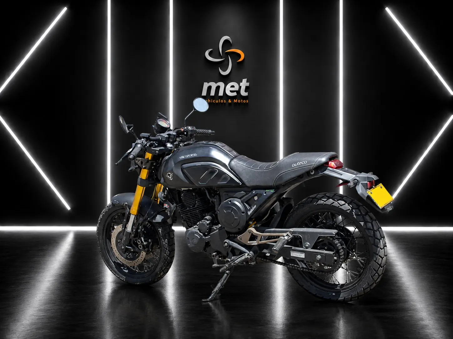 Victory Bomber 250 2023
