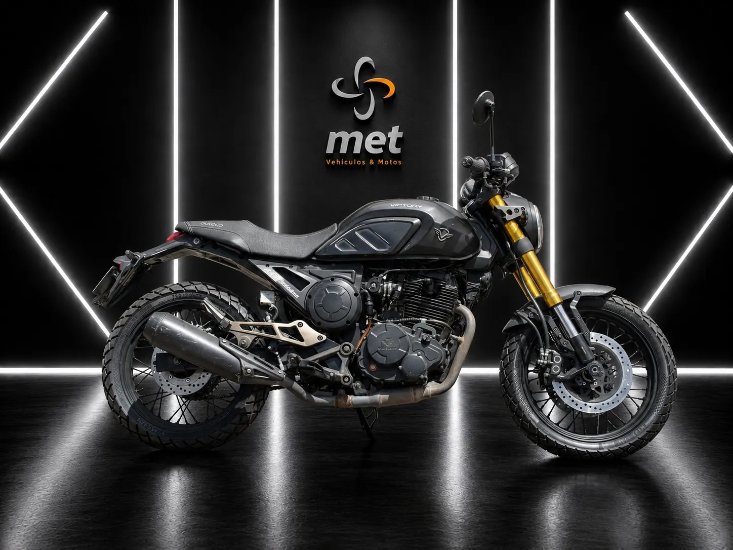 Victory Bomber 250 2023