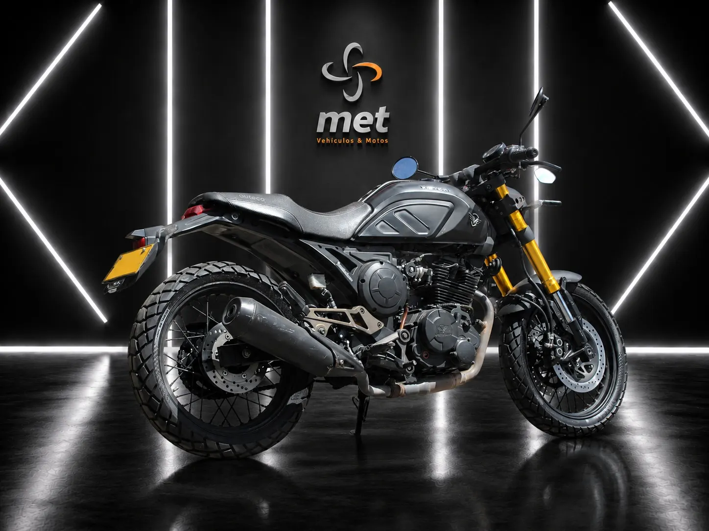 Victory Bomber 250 2023