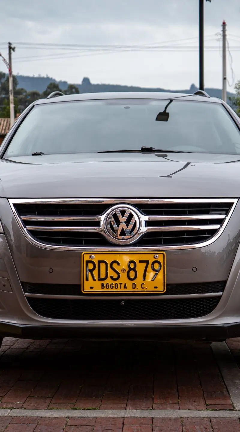 Volkswagen Tiguan  2011
