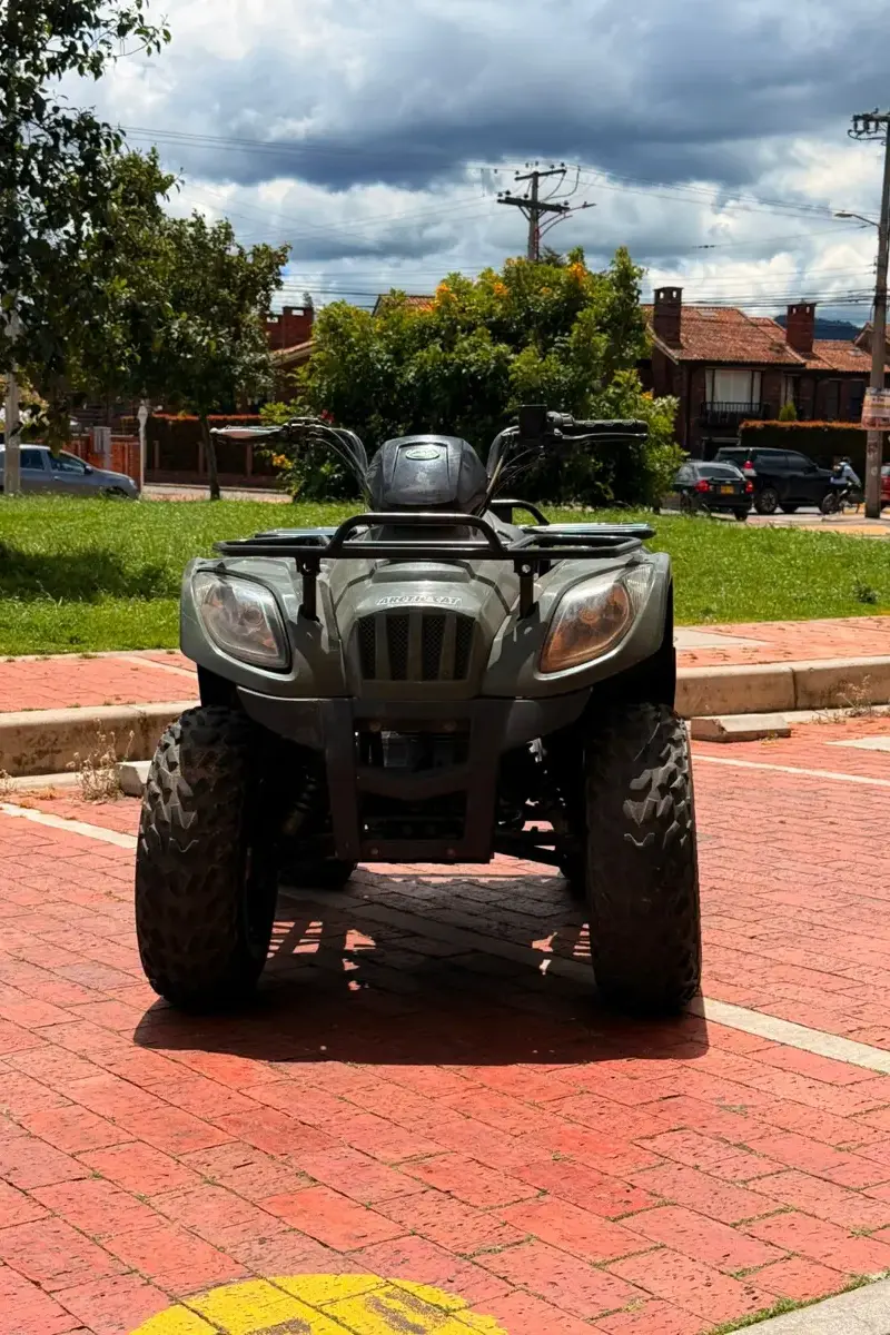 2017 Arctic Cat CUATRIMOTO Usado | Chia — imagen 1
