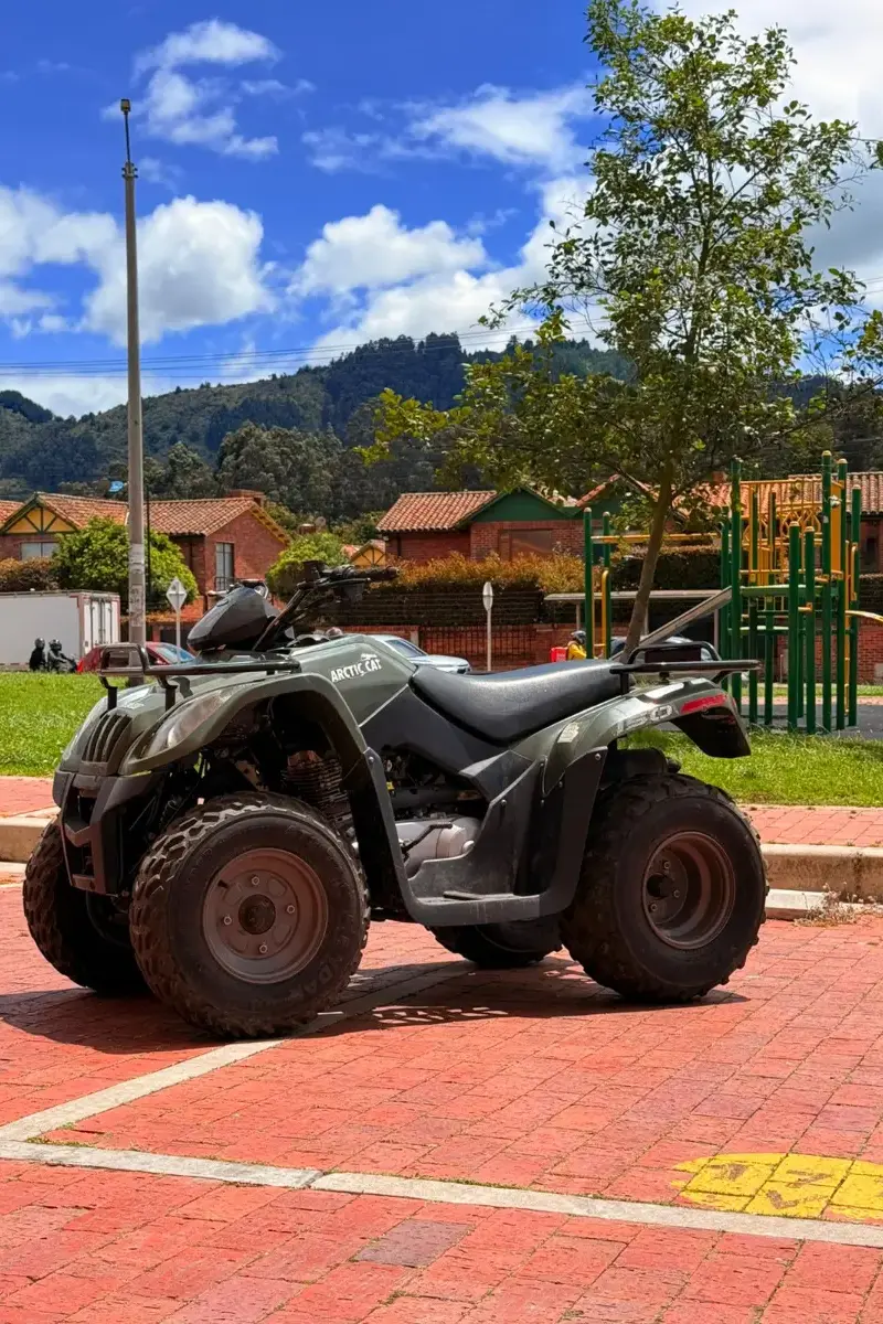 2017 Arctic Cat CUATRIMOTO Usado | Chia — imagen 5
