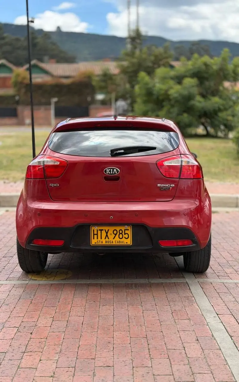 KIA RIO UB EX 2014