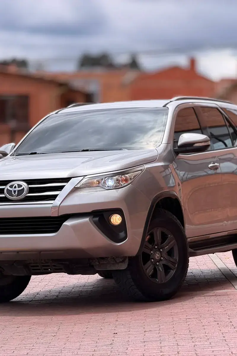 2017 Toyota FORTUNER 2.7 4X2 Usado |Chia — imagen 1