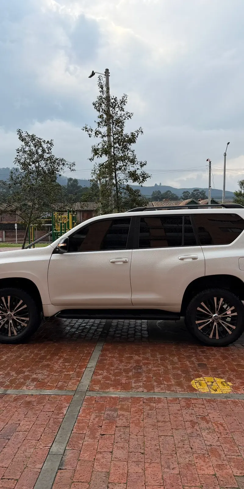 2010 Toyota VX Usado | Chia — imagen 2