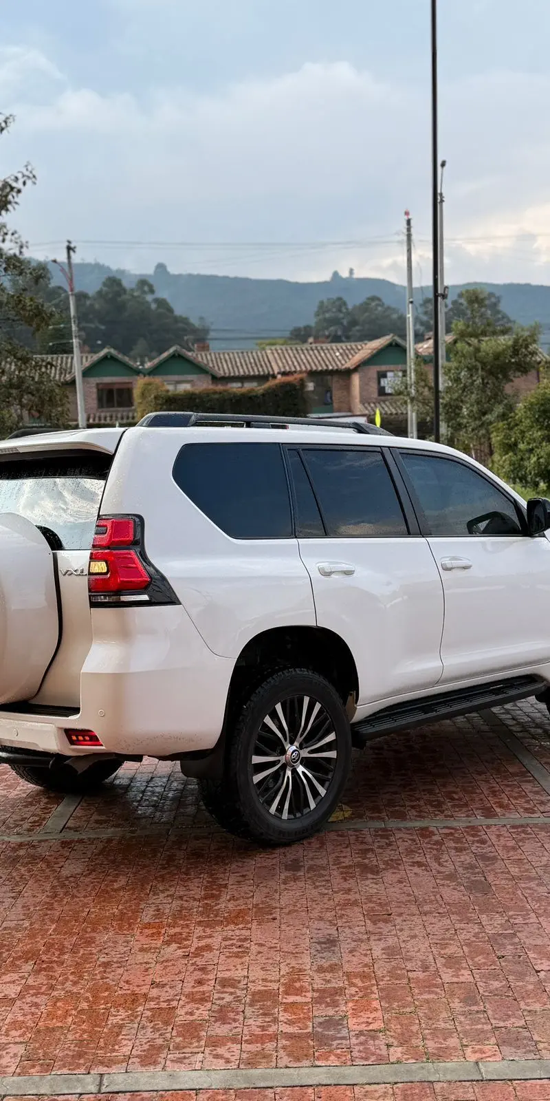2010 Toyota VX Usado | Chia — imagen 3